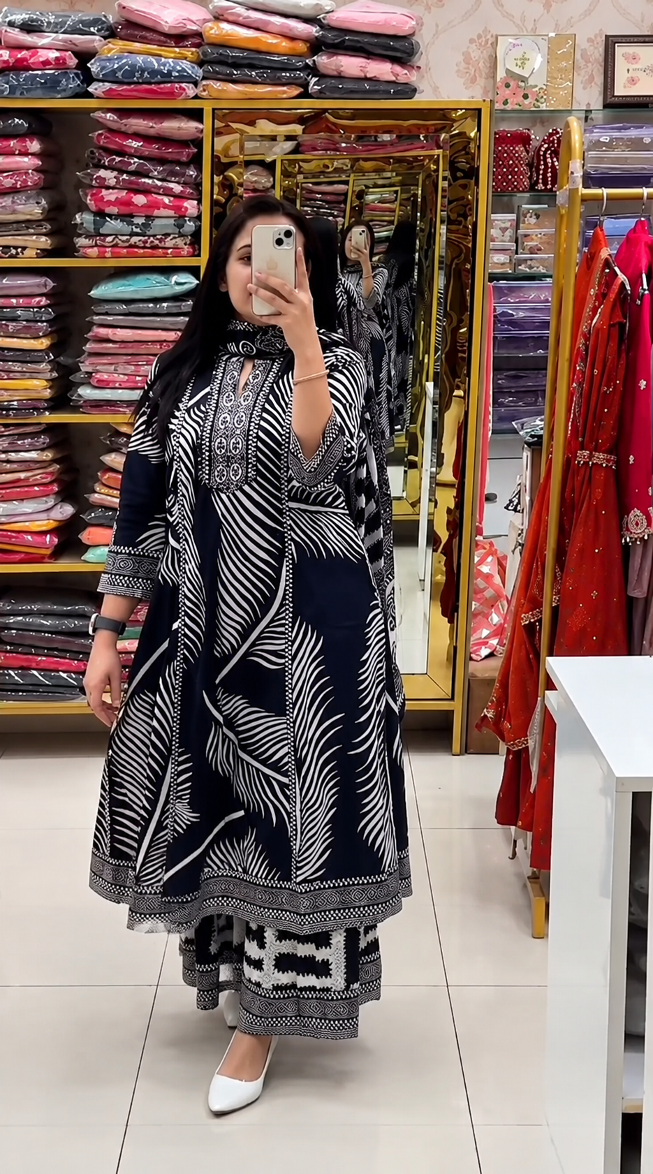 Black Gawon Dress - Image 2